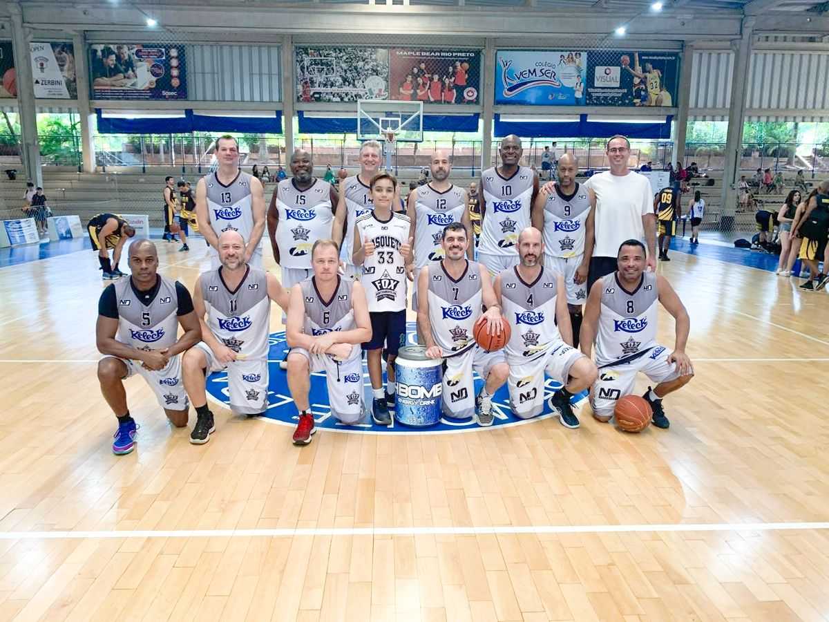Basquete de Jales vence Barretos e assume liderança da Liga Regional