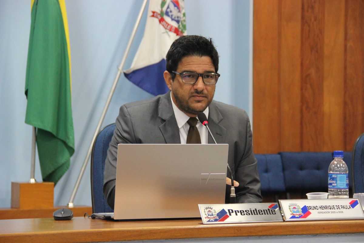 Presidente da Câmara solicita desvio, por veículos pesados, em ruas do Jd. Municipal