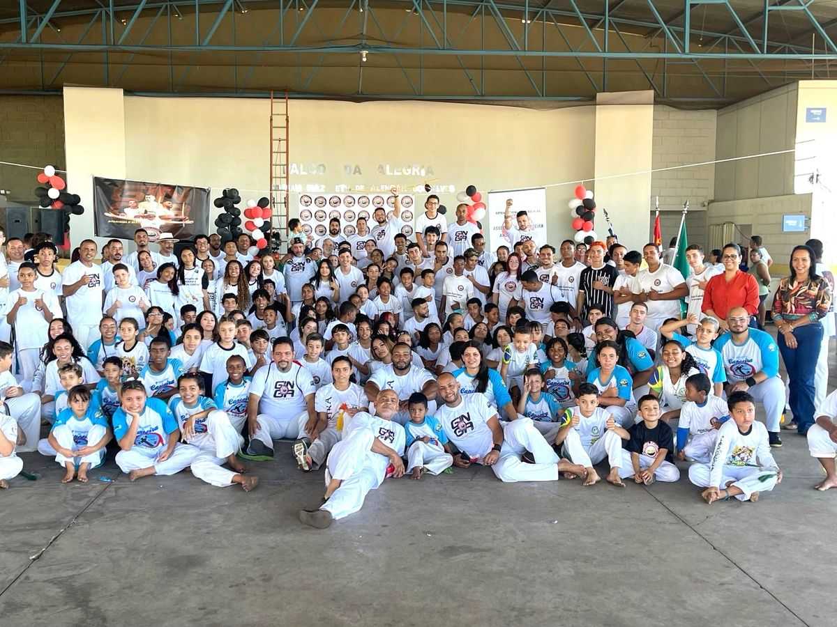 Projeto Social do Grupo de Capoeira Anjos Guerreiros participa do 7º batizado de troca de graduação em Aparecida d’Oeste