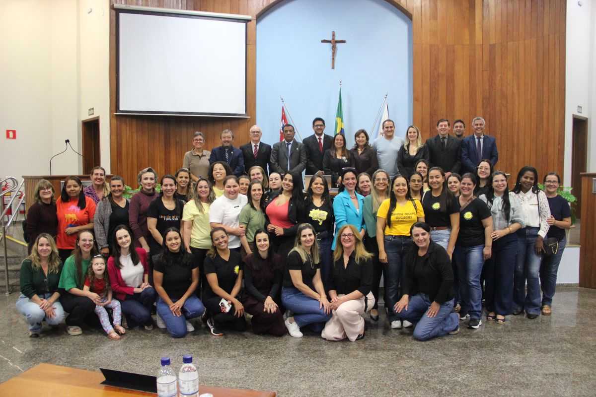 Prefeitura promove enquadramento dos Educadores de EMEI na carreira do magistério