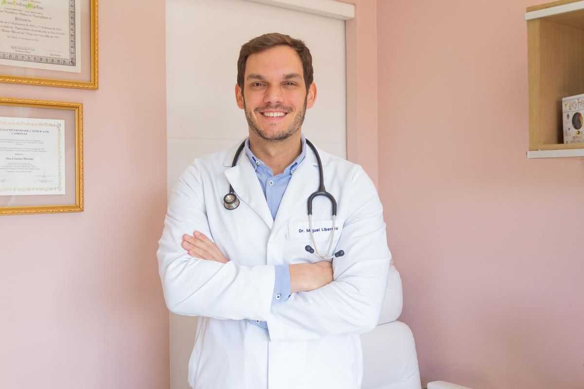 Seu filho sempre foi o mais alto da turma? Especialista alerta que crescimento acelerado pode esconder risco para a altura final
