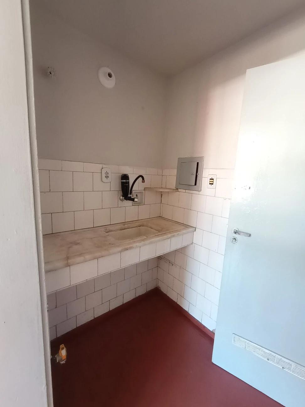 Apartamento à venda com 1 quarto, 40m² - Foto 8