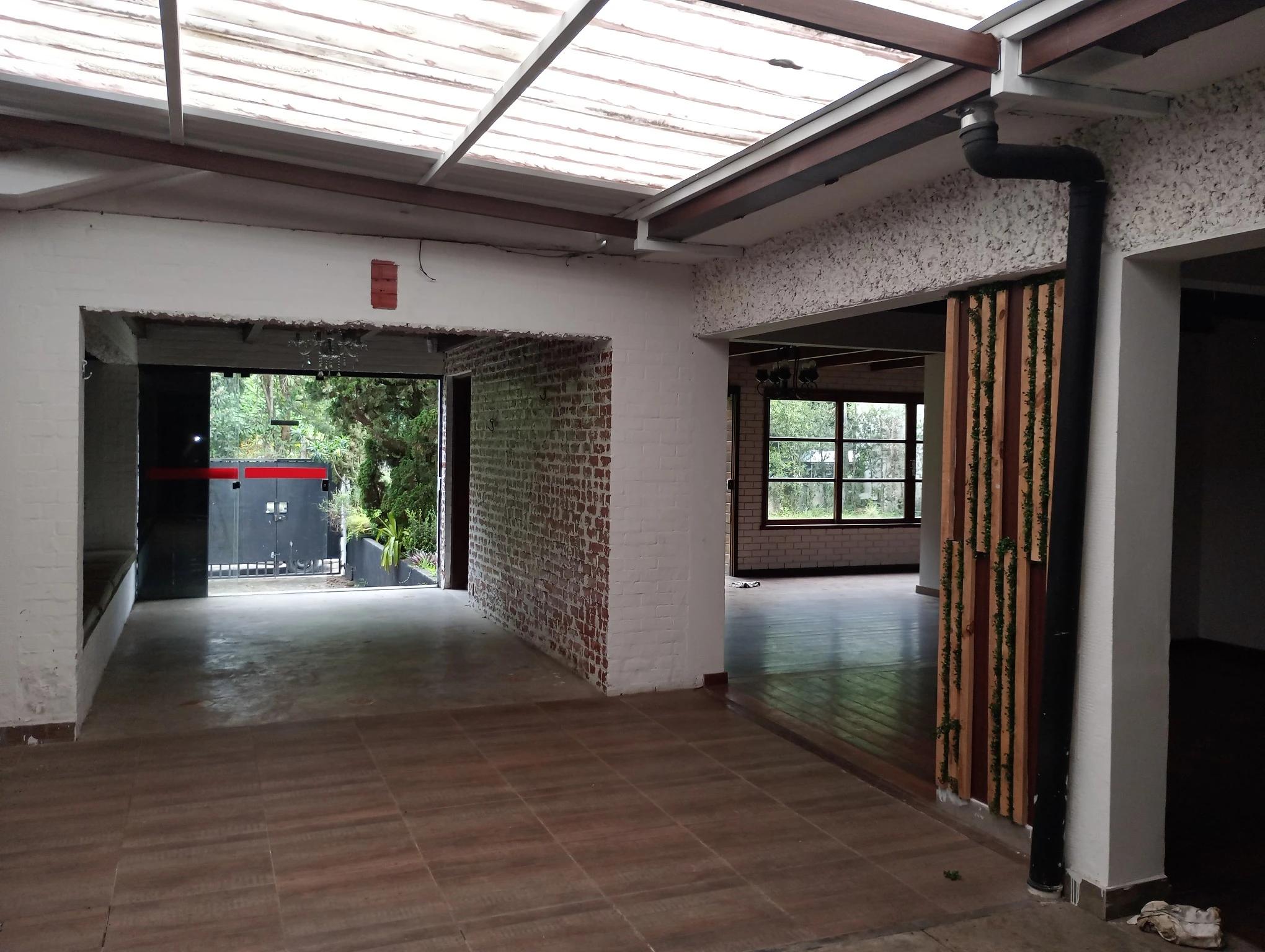 Casa à venda com 1 quarto, 210m² - Foto 14