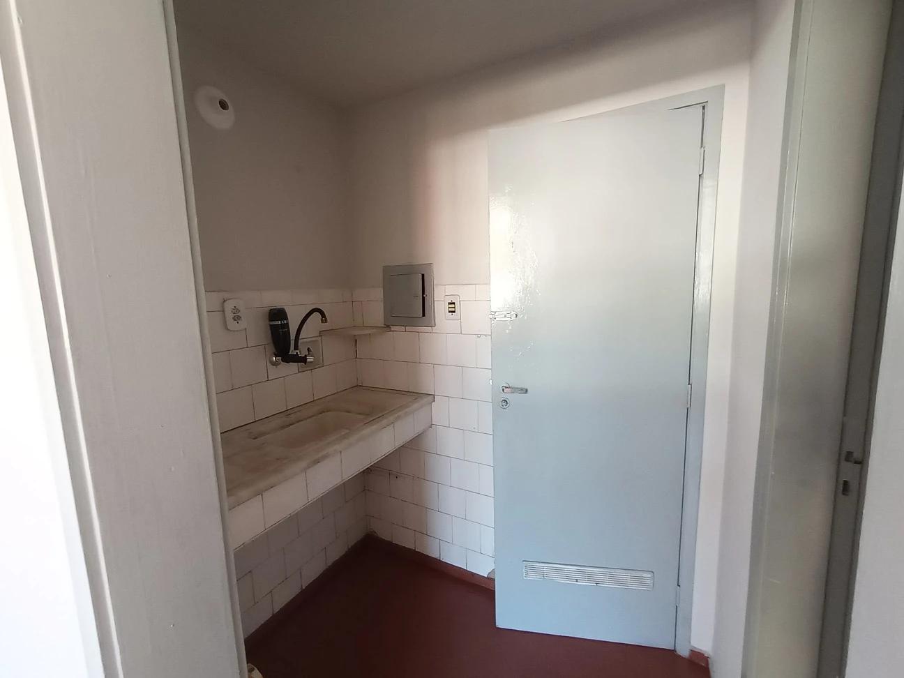 Apartamento à venda com 1 quarto, 40m² - Foto 3