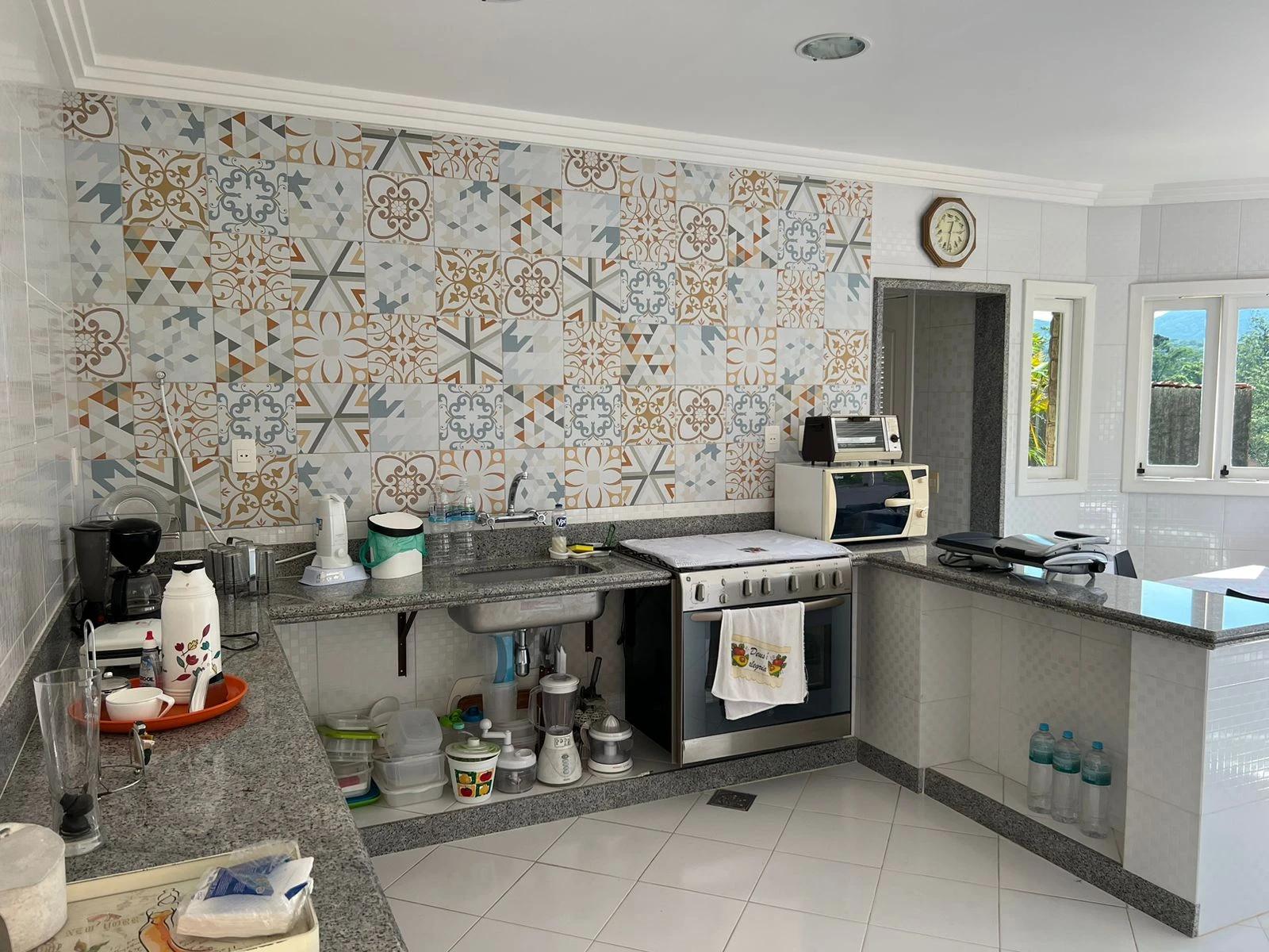 Casa à venda com 6 quartos, 310m² - Foto 6