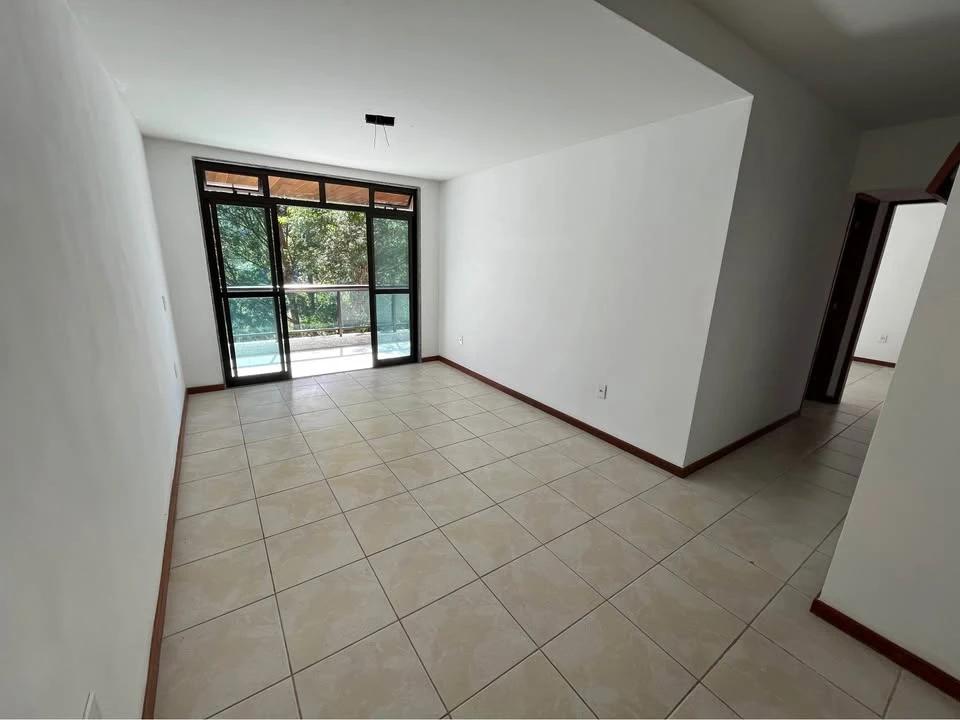 Apartamento à venda com 3 quartos, 110m² - Foto 3