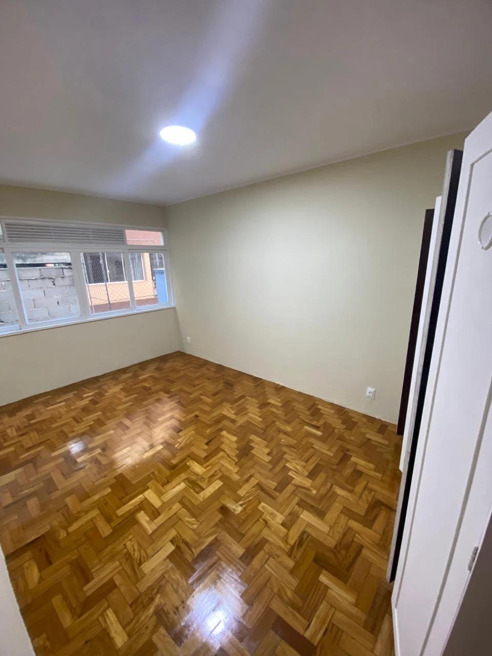Apartamento à venda com 3 quartos, 110m² - Foto 20