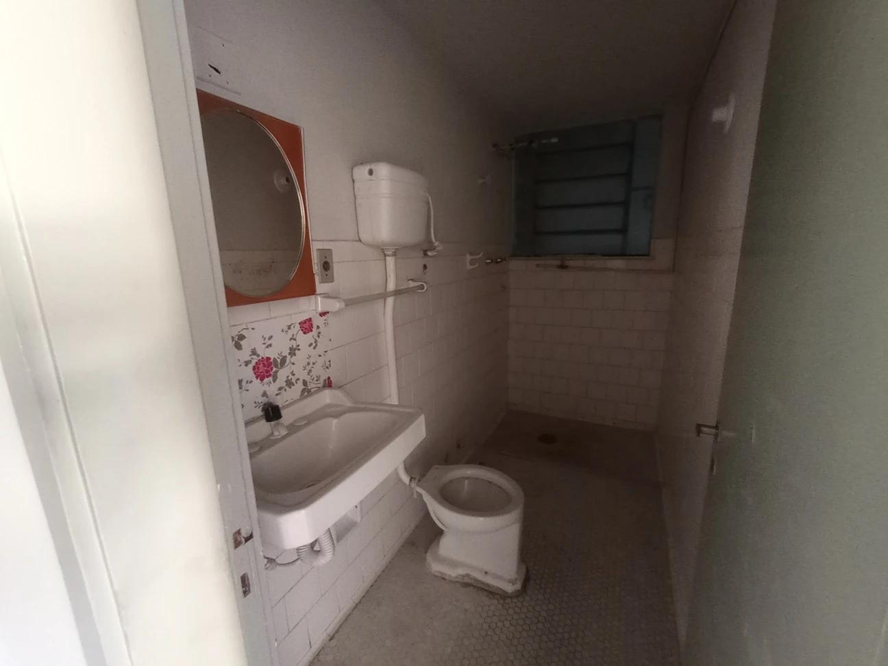 Apartamento à venda com 1 quarto, 40m² - Foto 2
