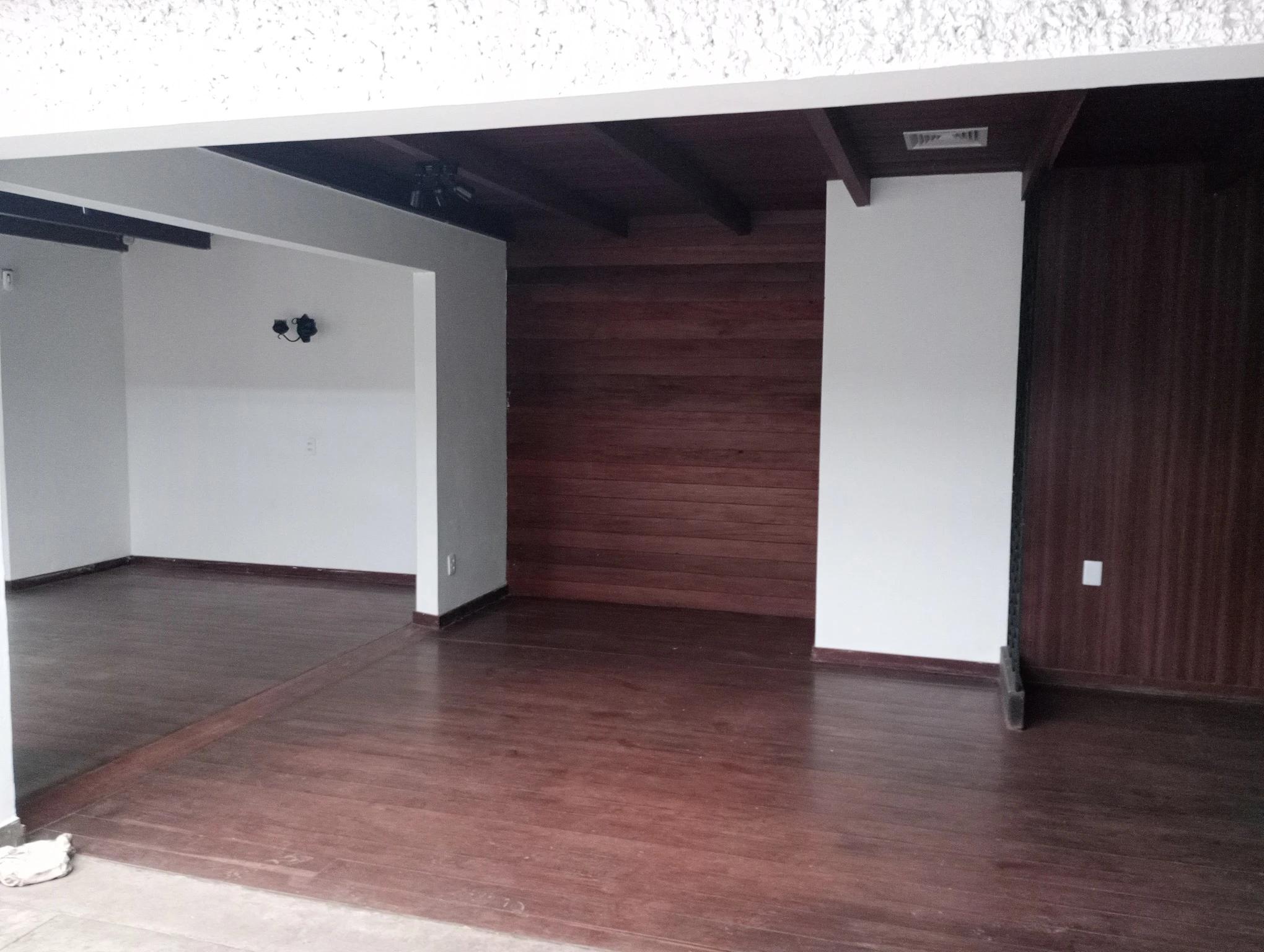 Casa à venda com 1 quarto, 210m² - Foto 15