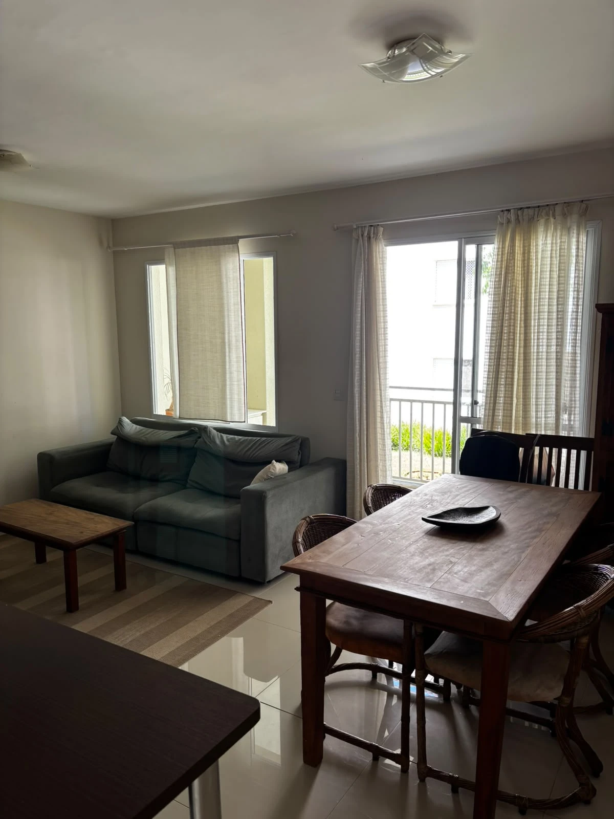 Sala De Jantar / Sala De Televisão