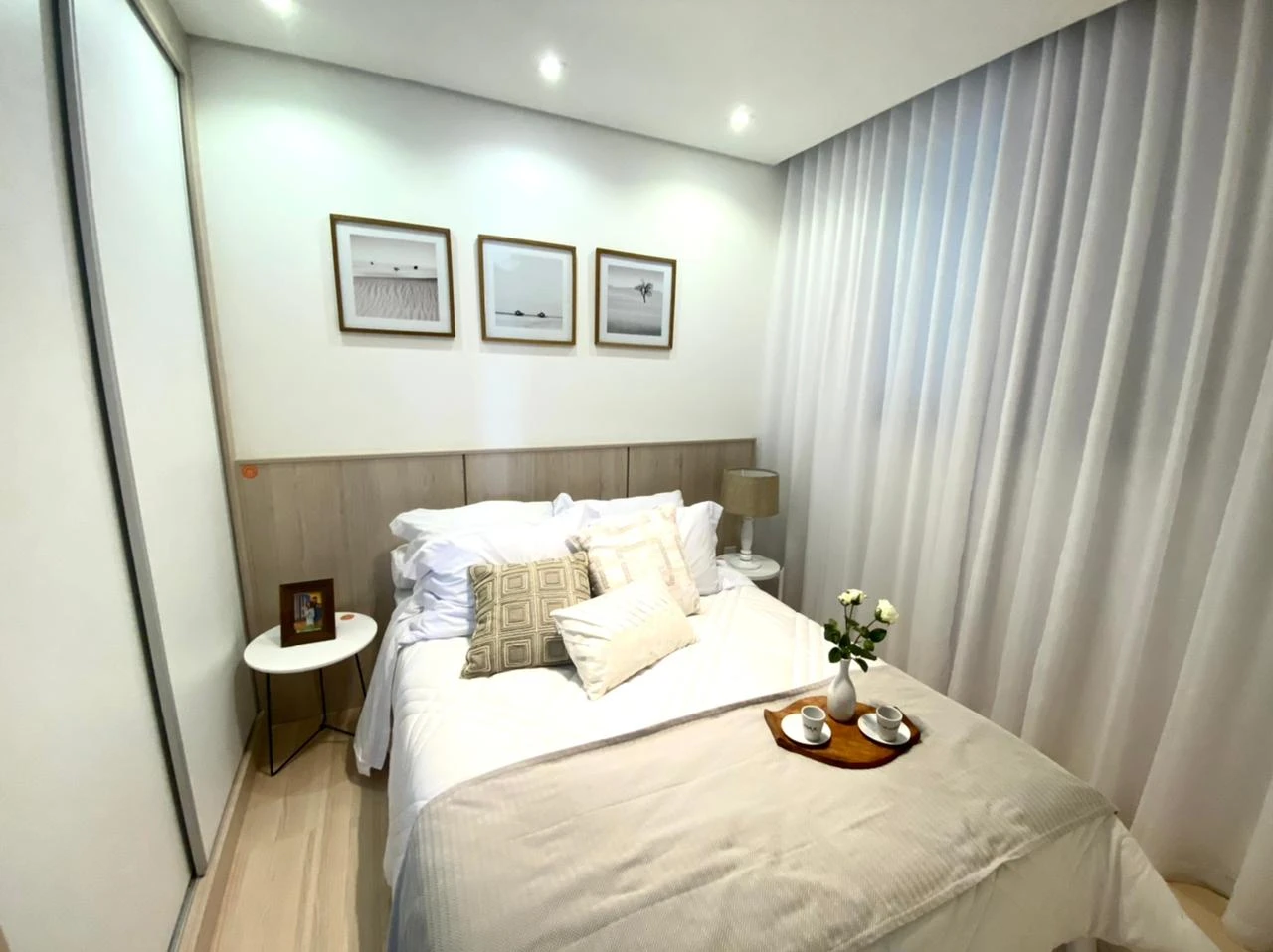 Quarto casal (decorado)