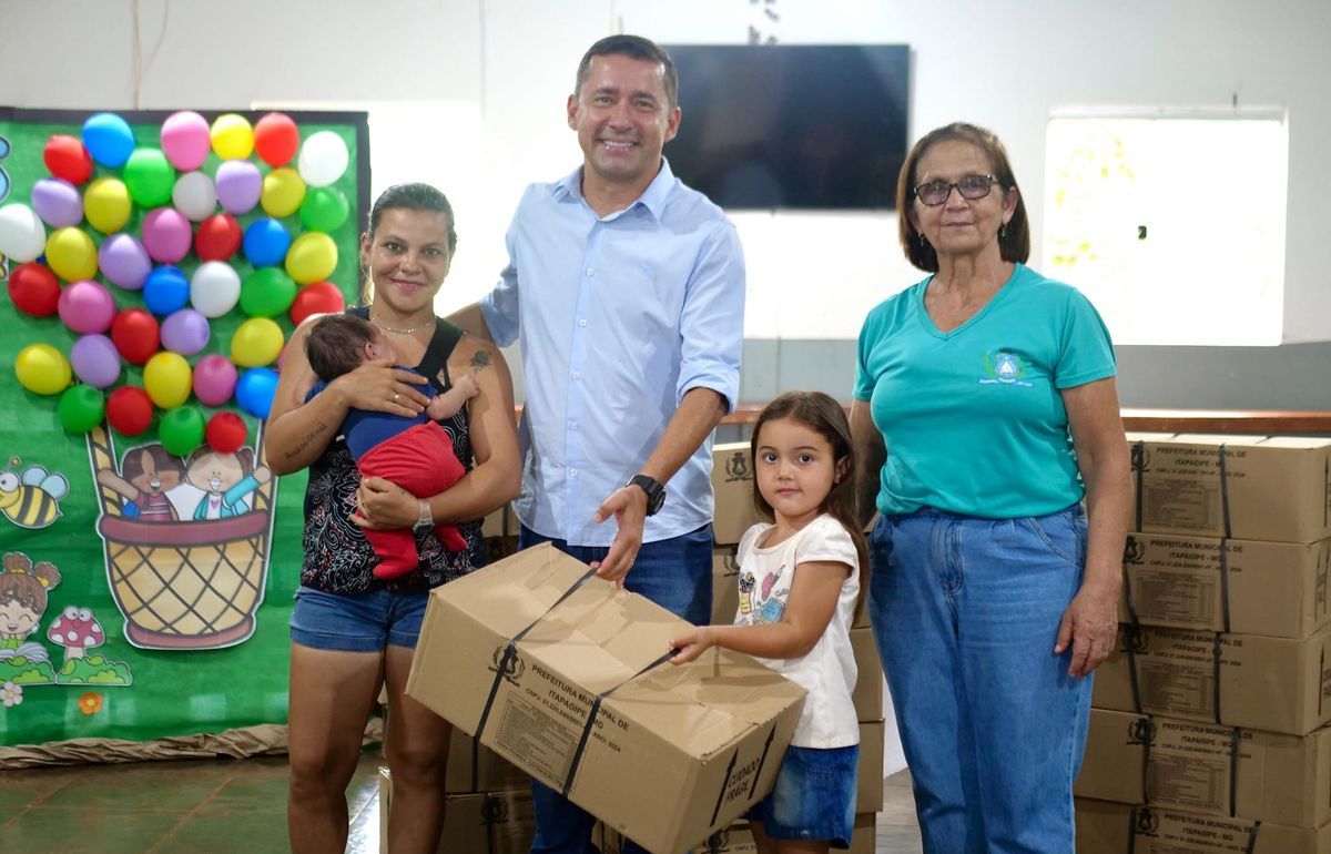 Prefeitura de Itapagipe entregou para as crianças os brinquedos doados Usina BP Bunge