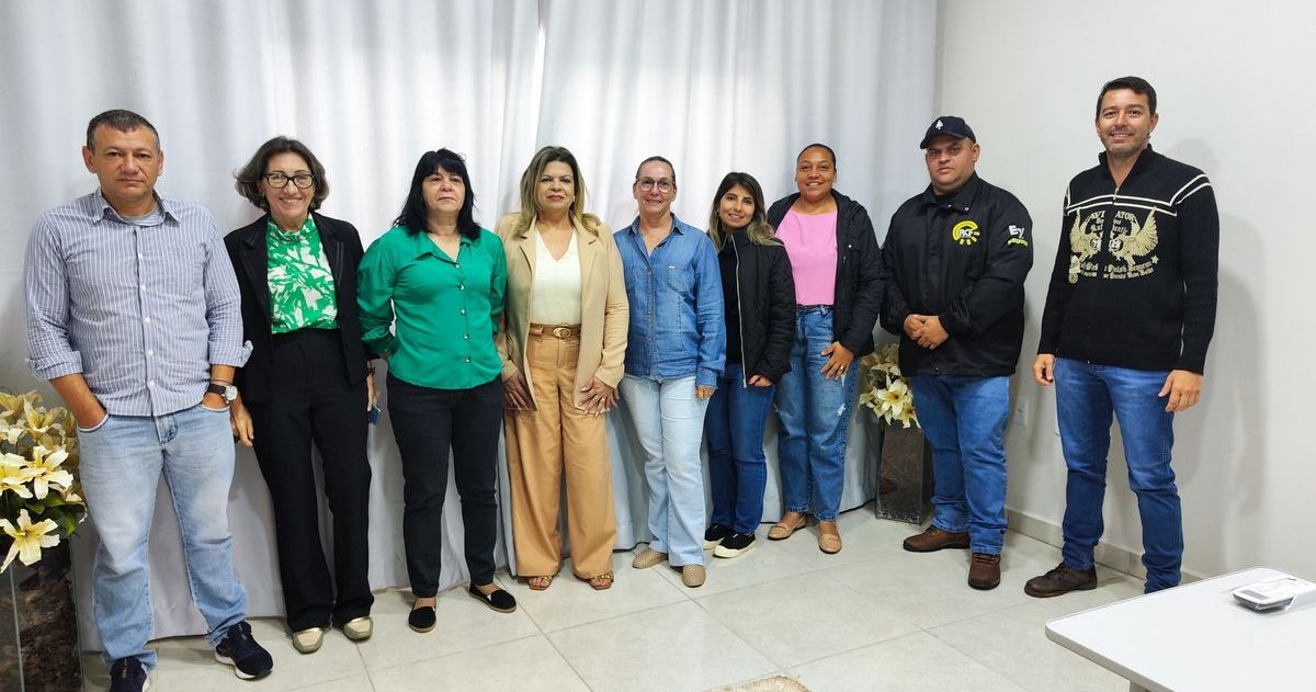 Representantes culturais dos municípios participaram de Reunião Intermunicipal em Limeira do Oeste
