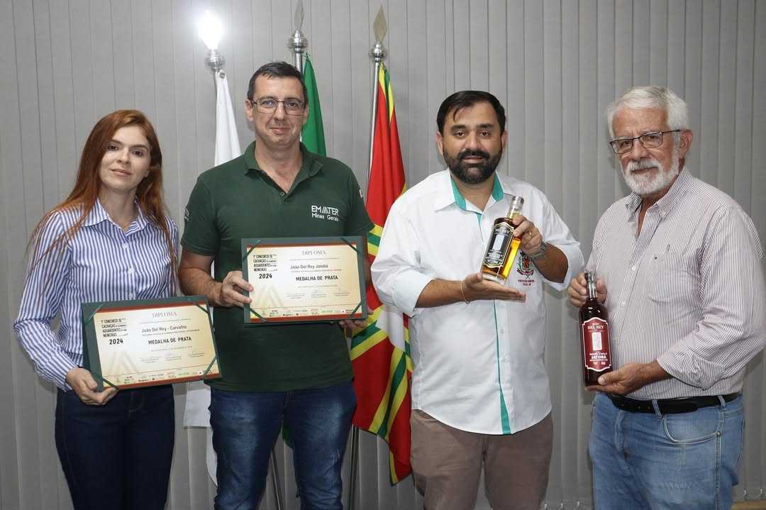 Cachaças de Frutal recebem prêmios em Concurso da Emater