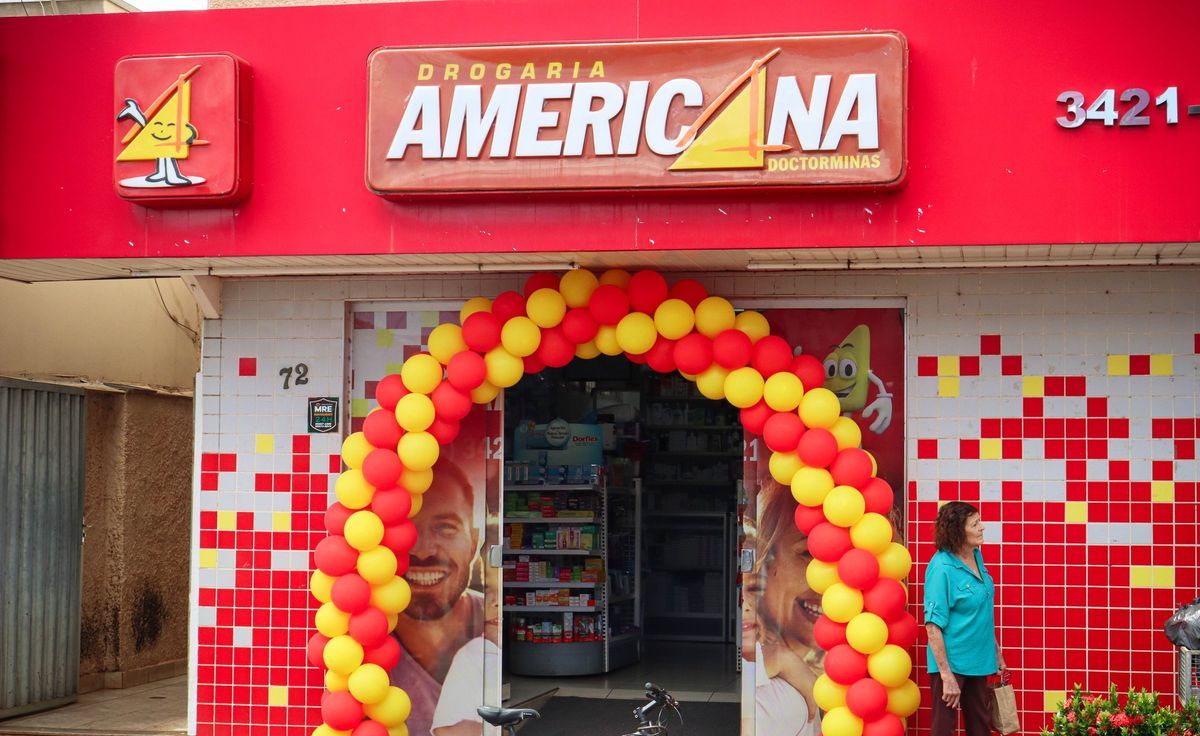 Drogaria Americana celebra 14 anos de sucesso em Frutal