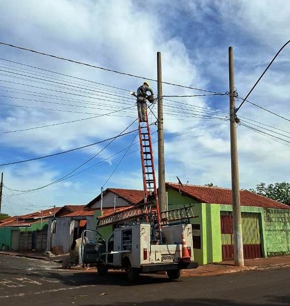 Campina Verde recebe melhorias na iluminação pública com instalação de lâmpadas de LED