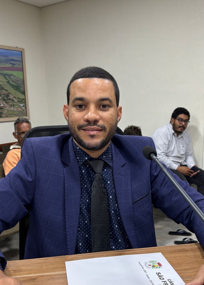 Câmara de São Francisco de Sales discute auxílio-alimentação para servidores, por indicação dos vereadores