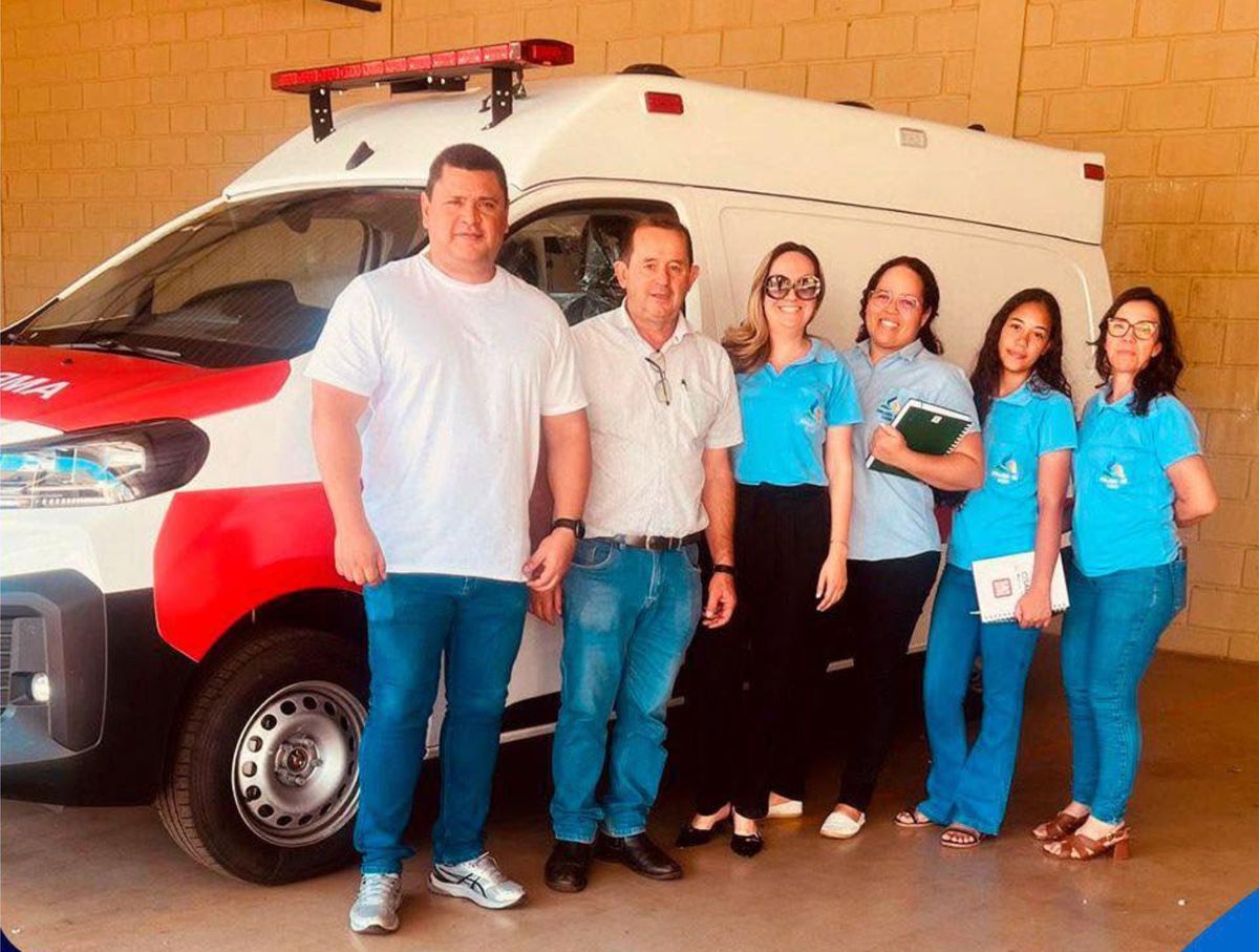 Pirajuba recebe nova ambulância e amplia investimentos na Saúde Municipal