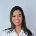 Luz Marina  Araque Esquivel, Internista Santiago
