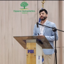 Acercar imagen: Francisco Salazar A., Quiropráctico Valdivia