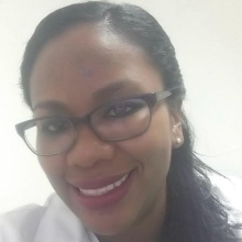 Acercar imagen: Augusta Lissette Diaz Bone, Reumatólogo Concepción