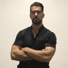 Acercar imagen: Ezequiel R. Fernandez, Médico general y familiar Capital Federal