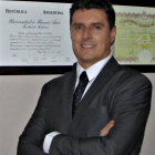 Dr. Arturo A. Figueroa