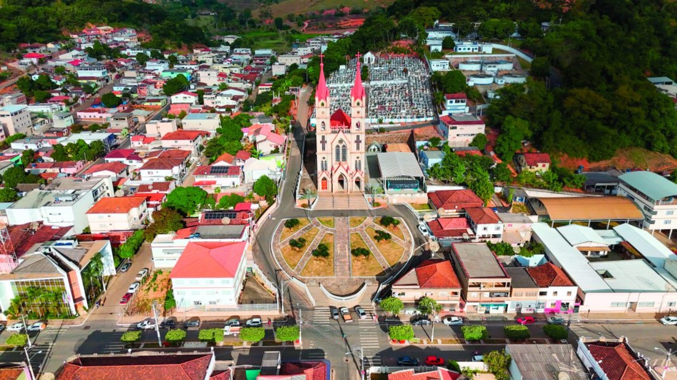 Capa da notícia Itaguaçu adere ao Programa ES Inteligente