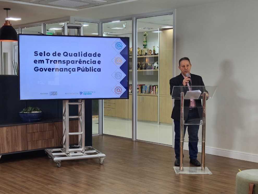 Capa da notícia Amunes participa de certificação de 43 municípios capixabas por excelência em transparência e governança