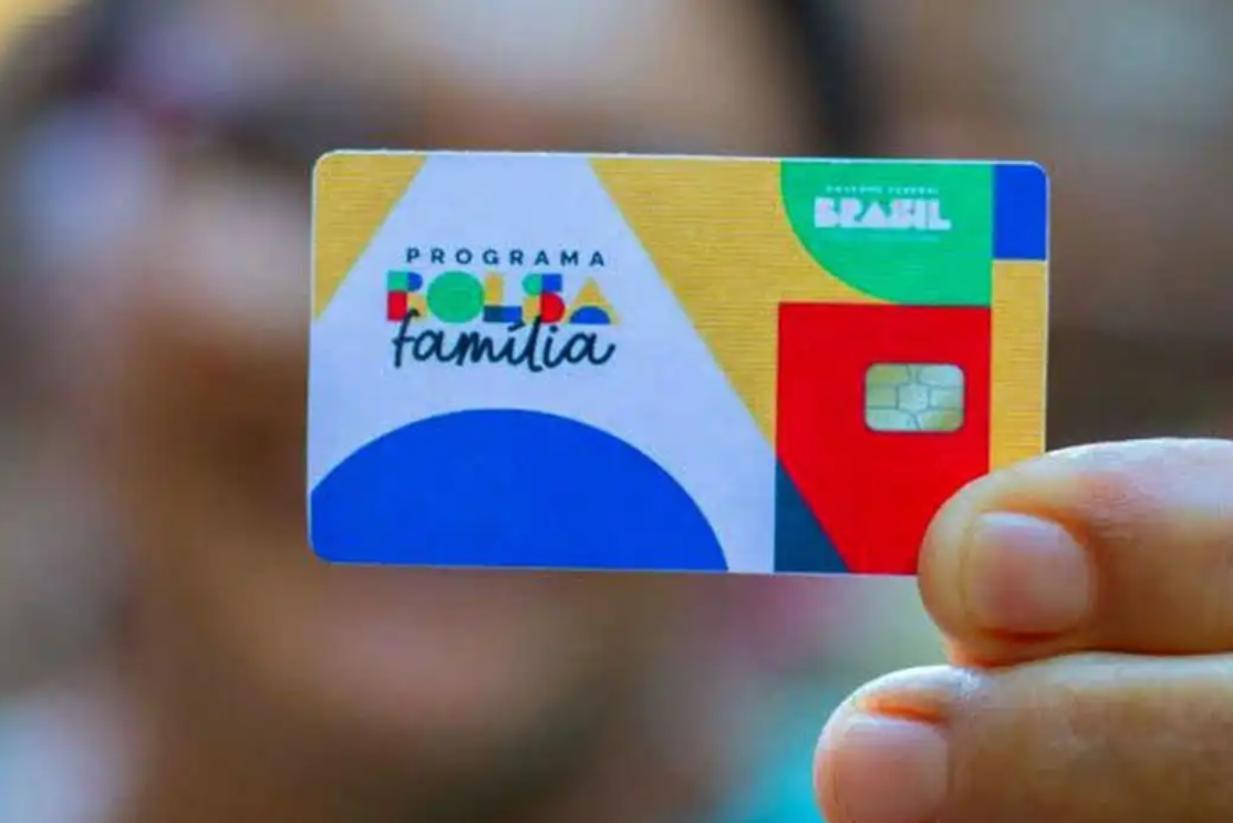 Capa da notícia Programa Bolsa Família: municípios devem orientar famílias sobre desligamento voluntário