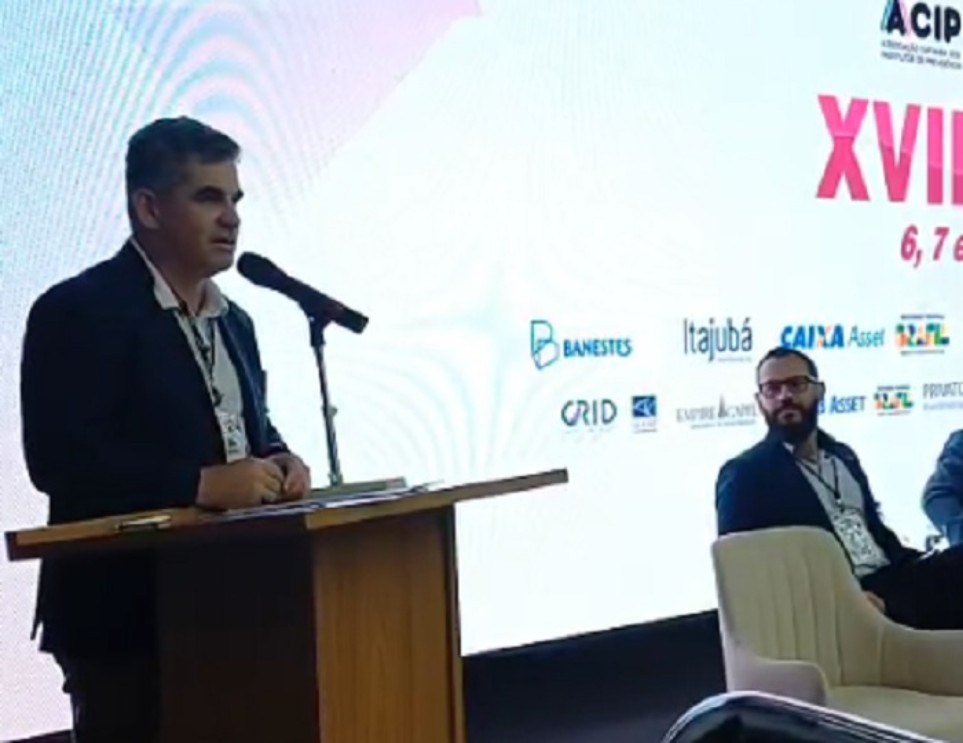 Capa da notícia Vice-presidente da Amunes participa da abertura do XVIII Seminário Capixaba de Previdência em Guarapari