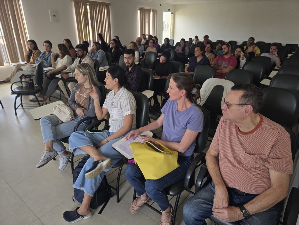 Capa da notícia Profissionais de Saúde de Anchieta são capacitados sobre medicamento que previne o HIV
