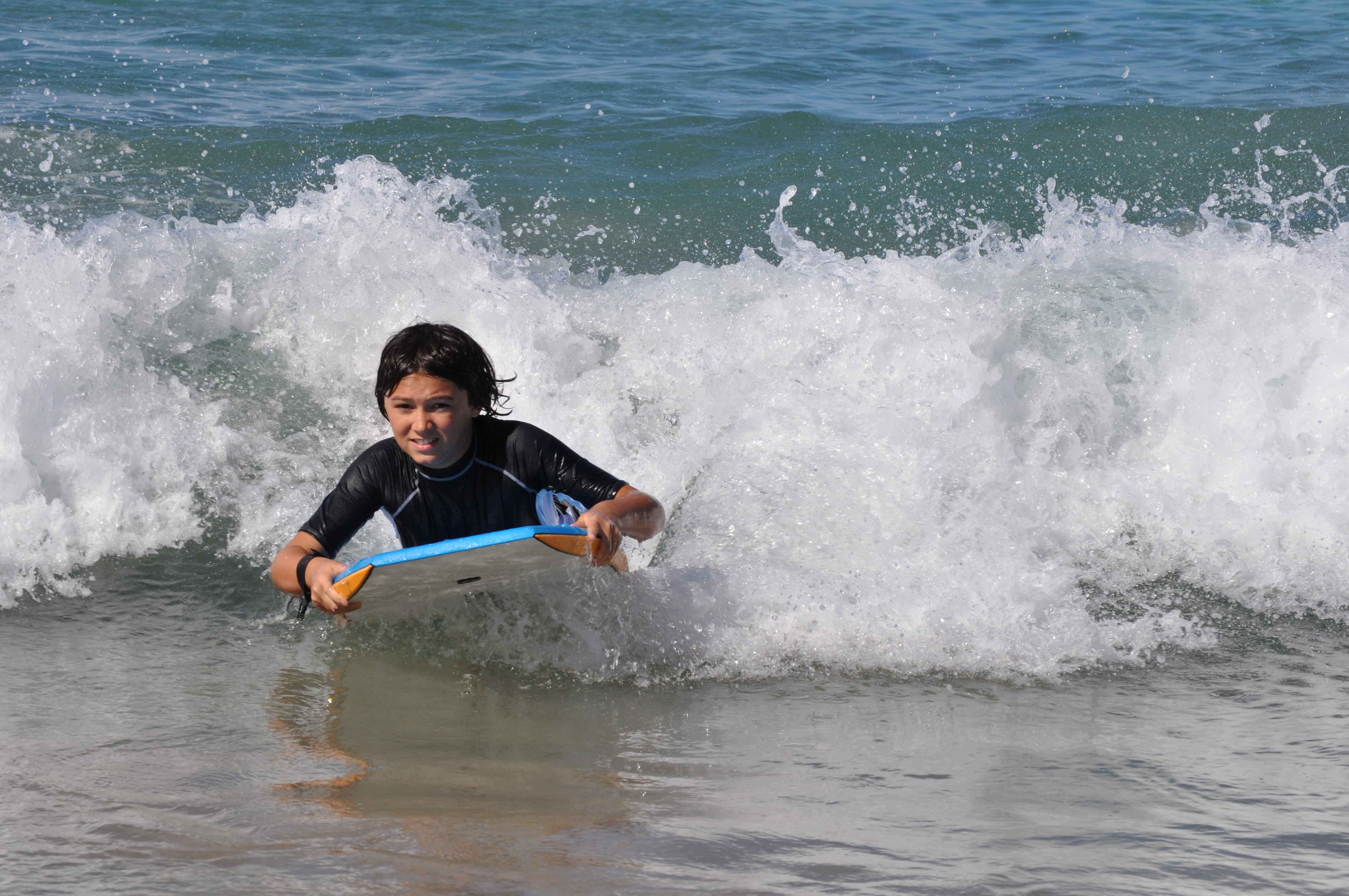 Capa da notícia Bodyboard é mais uma opção do programa Anchieta Rumo ao Futuro