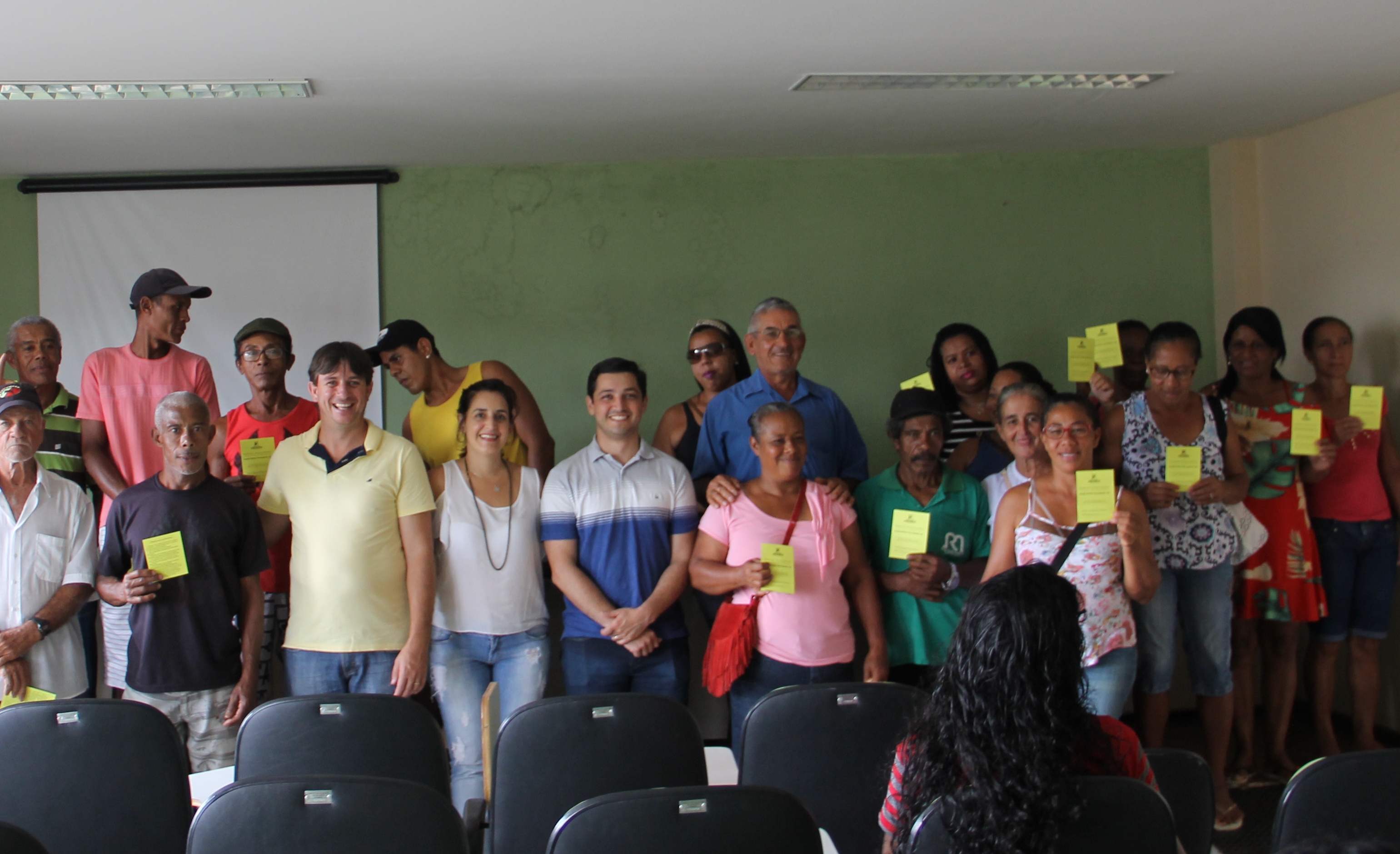Capa da notícia Catadores de caranguejo de Anchieta recebem auxílio defeso