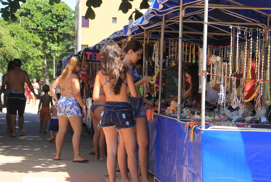 Capa da notícia Inscrições para trabalhar na Praça de Eventos de Iriri