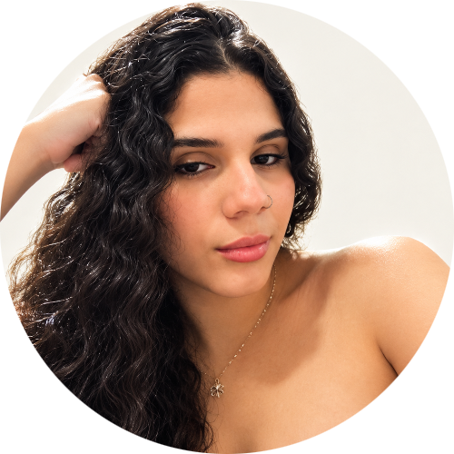 Logo Lara Carvalho Melo