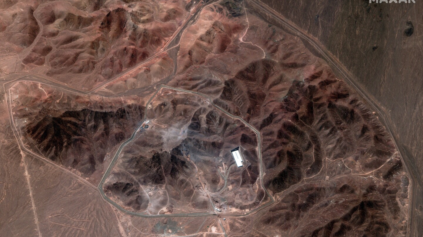 Irã avalia danos e critica ataques de Israel e EUA a seus sites nucleares