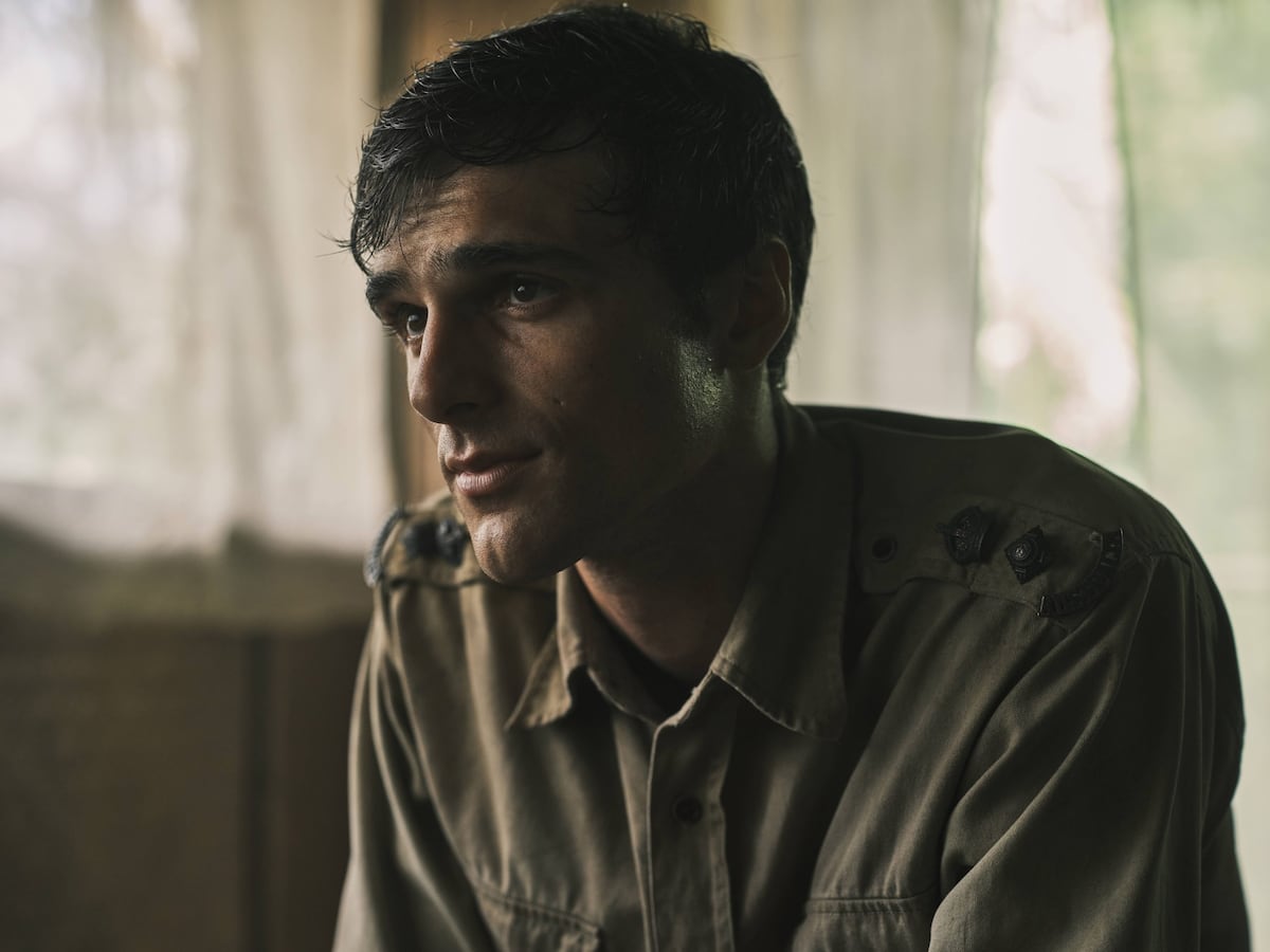Jacob Elordi, na série 'El caminho estreito'. (Foto: Reprodução)