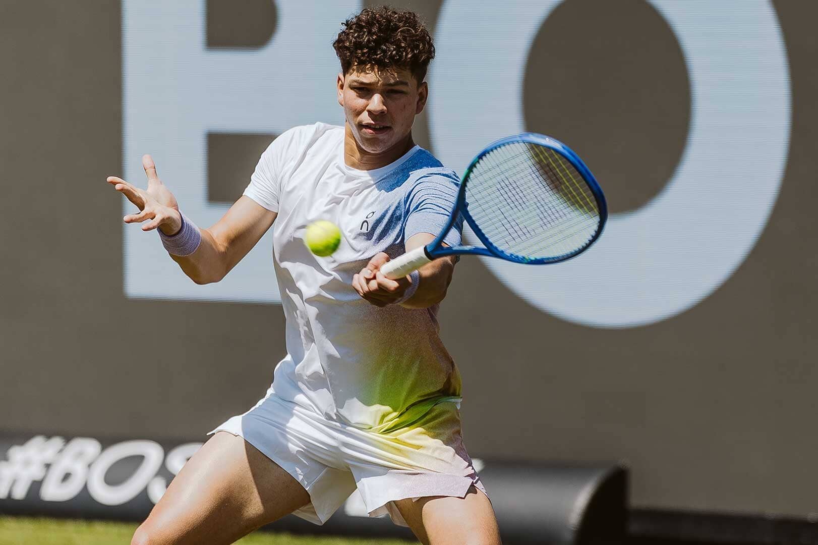 Shelton avança à semifinal em Stuttgart e entra para o top 10 do ranking mundial