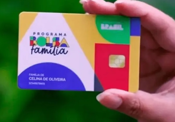 Governo se posiciona sobre críticas de beneficiários do Bolsa Família que evitam trabalho