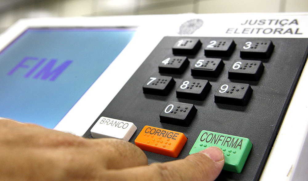 Voto evangélico ganha destaque nas análises pós-Censo, apontam especialistas
