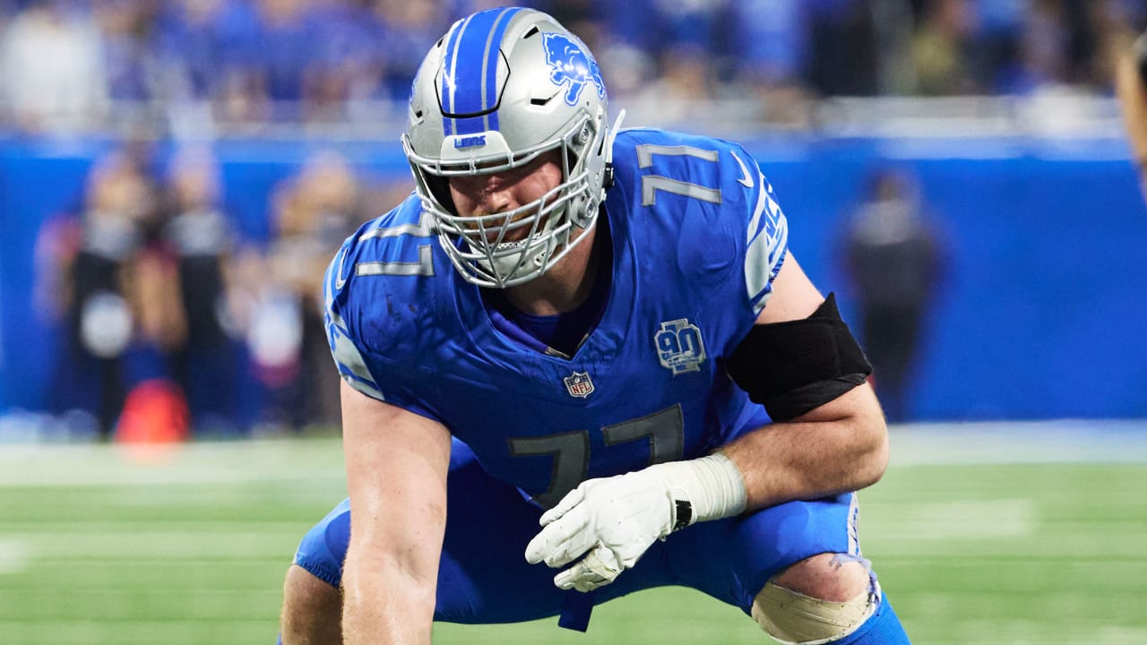 Frank Ragnow, centro do Detroit Lions, anuncia sua aposentadoria após sete temporadas