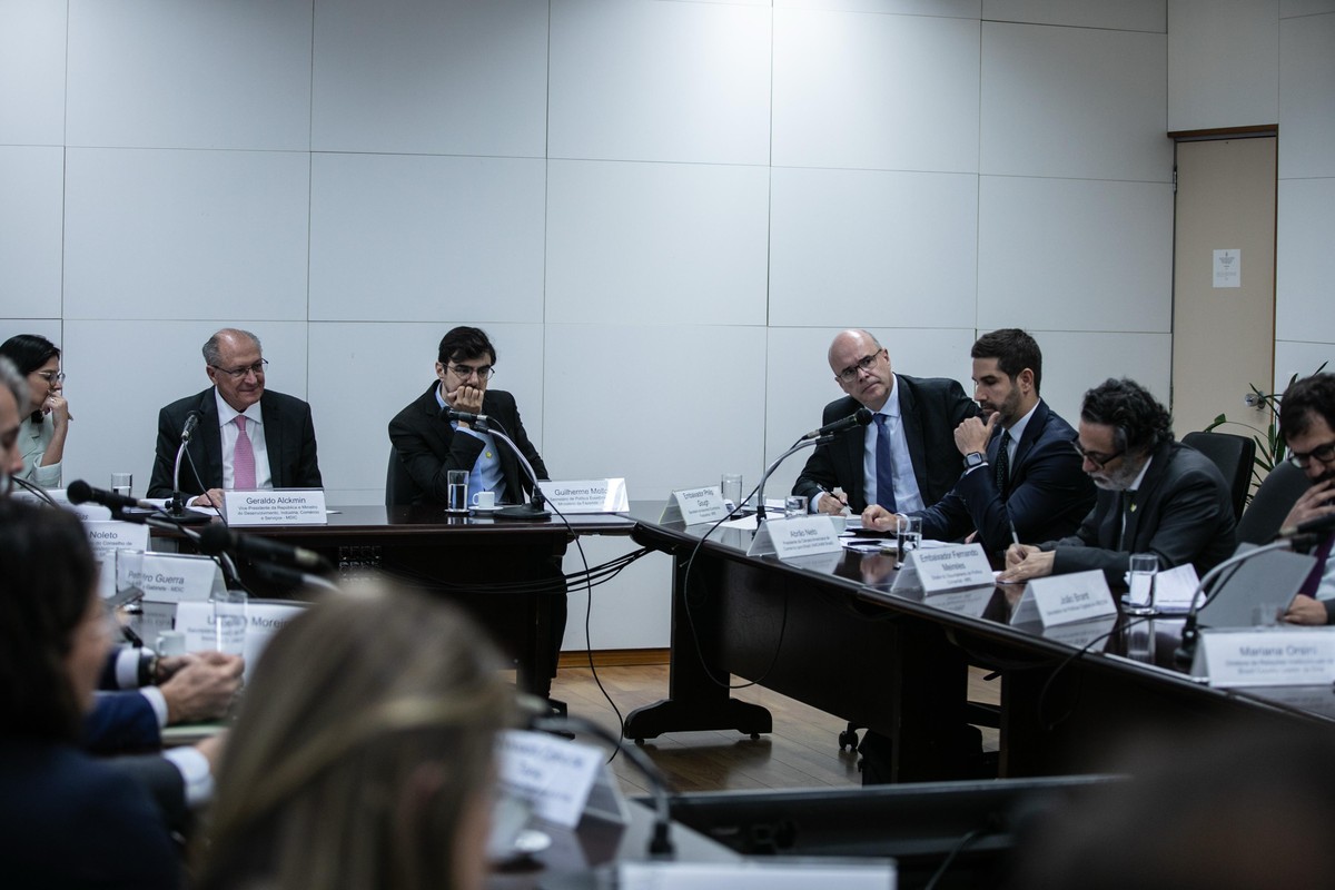 Tarifa dos EUA pode impactar R$ 19 bi do PIB brasileiro e afetar economia americana