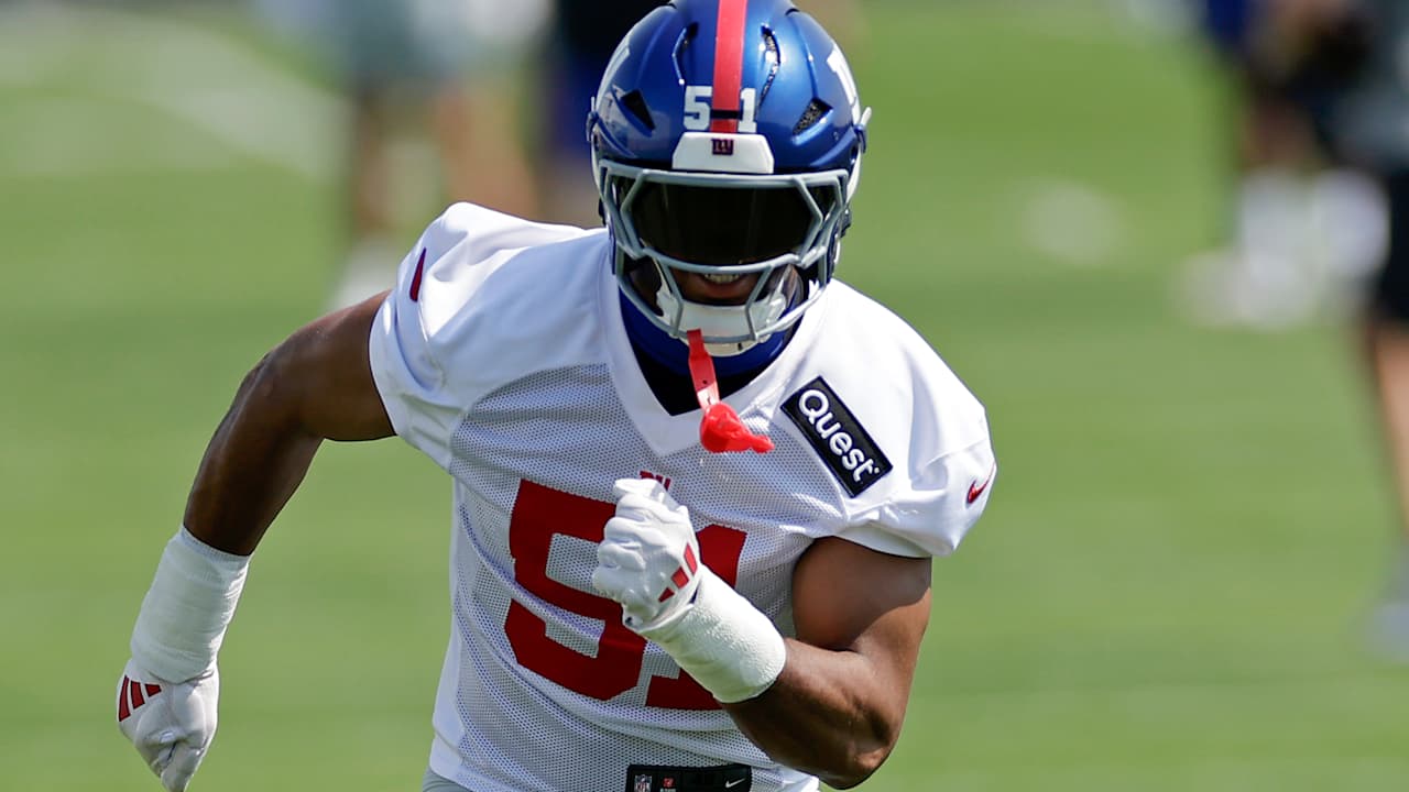 Defensores e especialistas se destacam no time de novatos da NFL em 2025