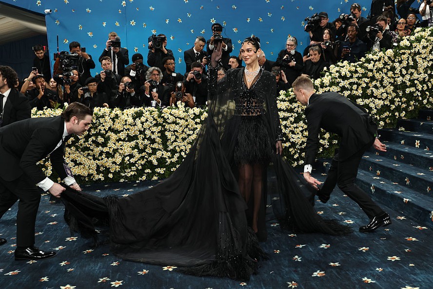 Dua Lipa no MET Gala 2025 (Foto: Getty Images)
