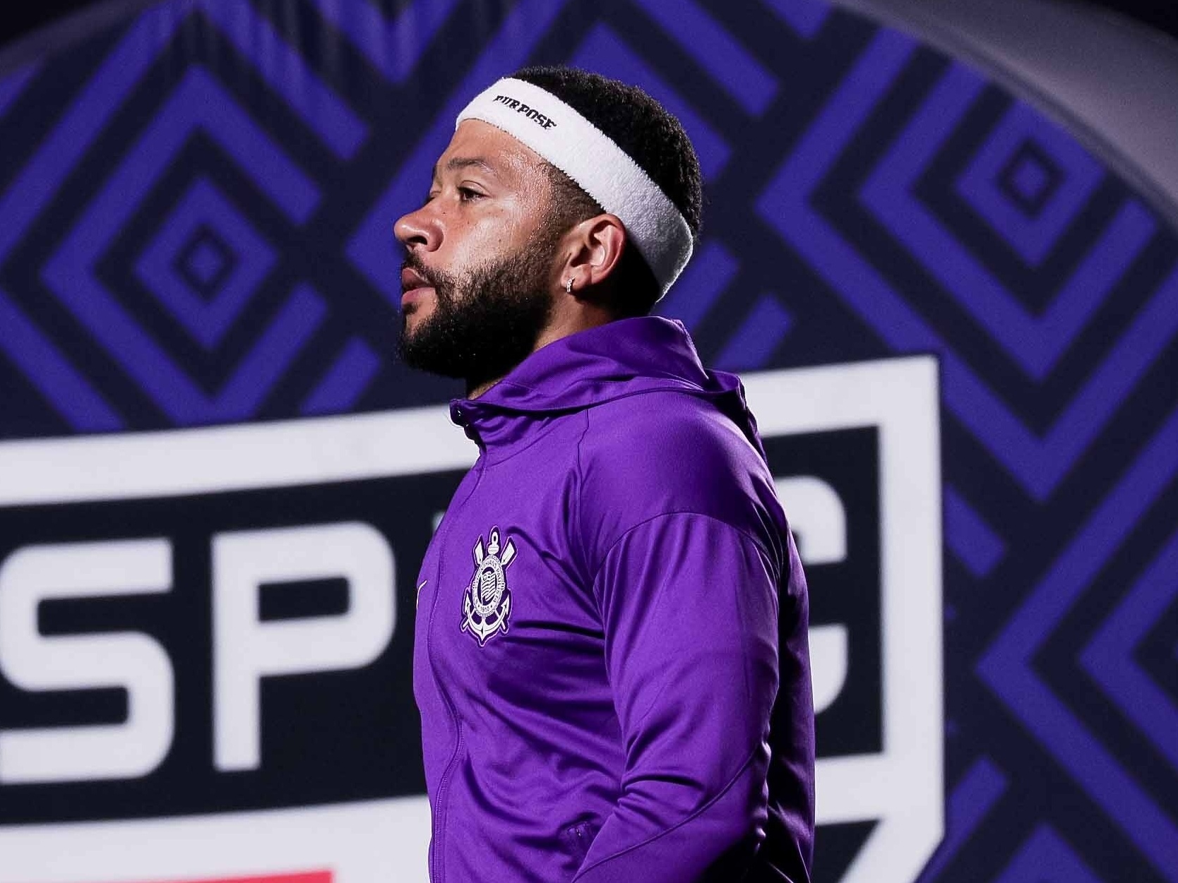 Memphis supera Corinthians e amplia sequência de derrotas em clássicos