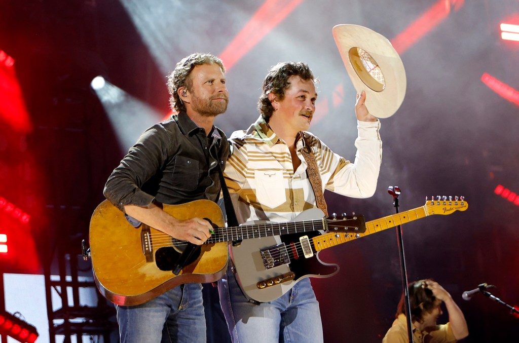 CMA Fest 2025 traz momentos inesquecíveis no Nissan Stadium na noite de domingo