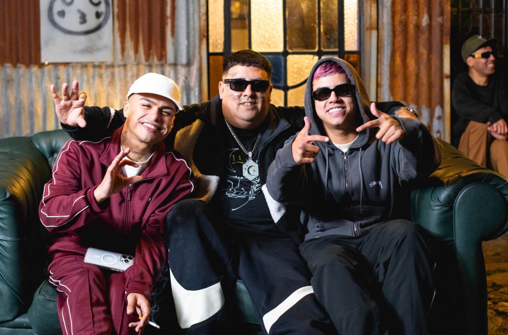 La T e La M mantêm seu reinado na Billboard Argentina Hot 100 por 12 semanas consecutivas, com "Amor De Vago" permanecendo firme na primeira posição da parada. (Foto: Reprodução)