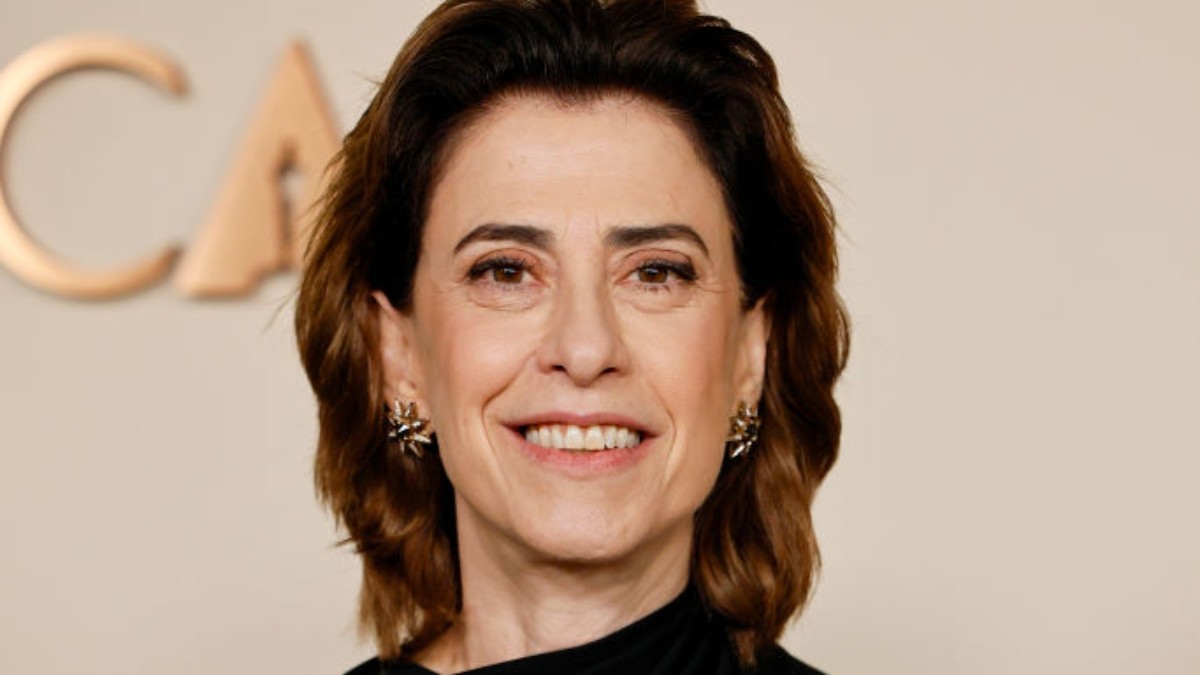 Fernanda Torres gera expectativa nas redes sociais sobre novo projeto artístico