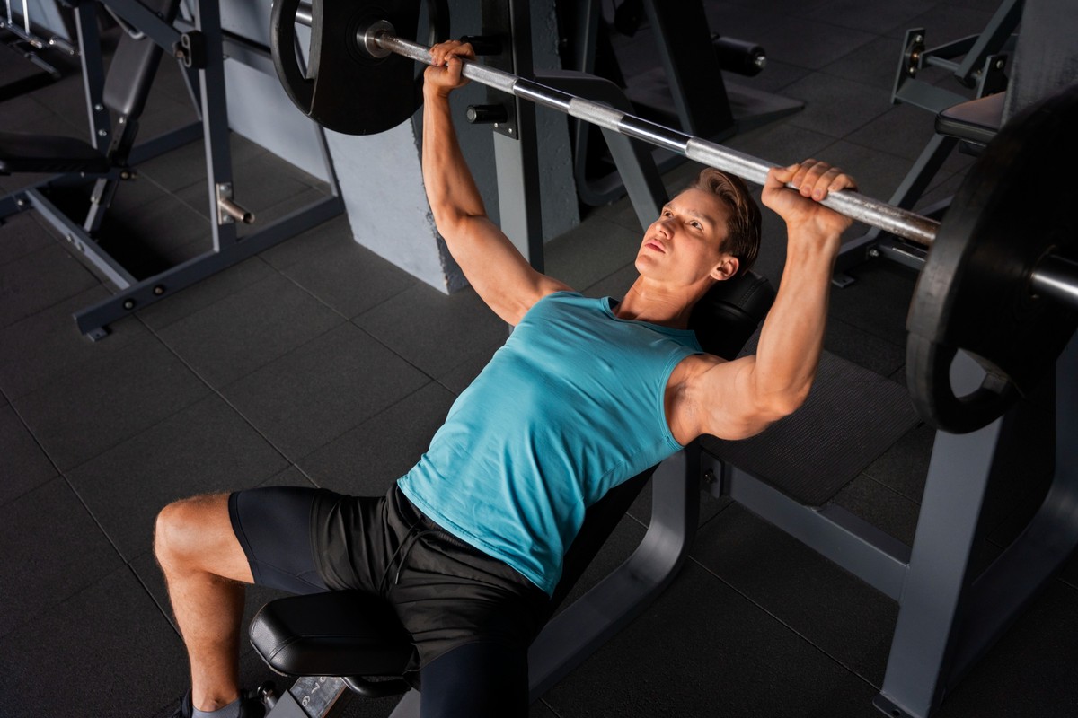 Treinar até a falha é uma das dicas mais repetidas por gurus da musculação (Foto: Freepik)